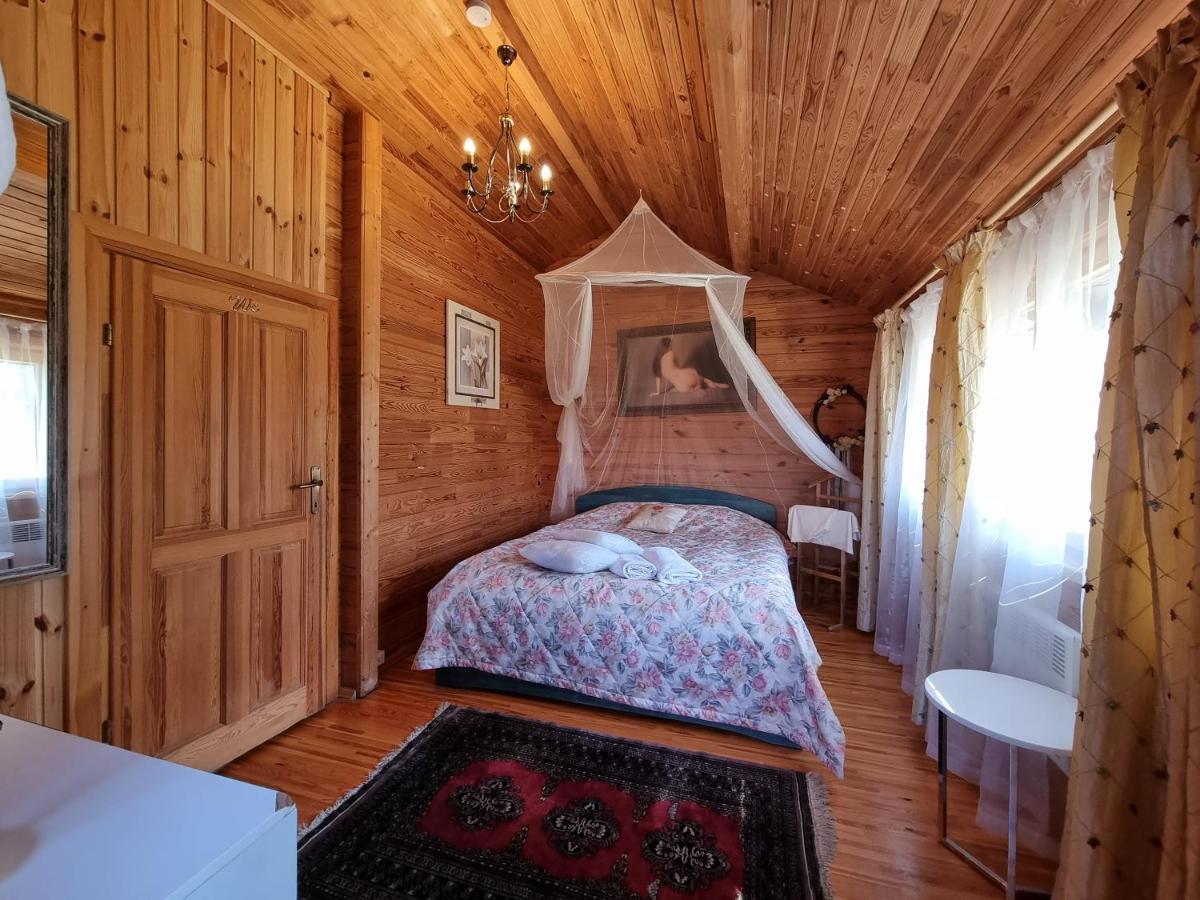Viesu Nams Vecmuiza Tūja Exterior foto